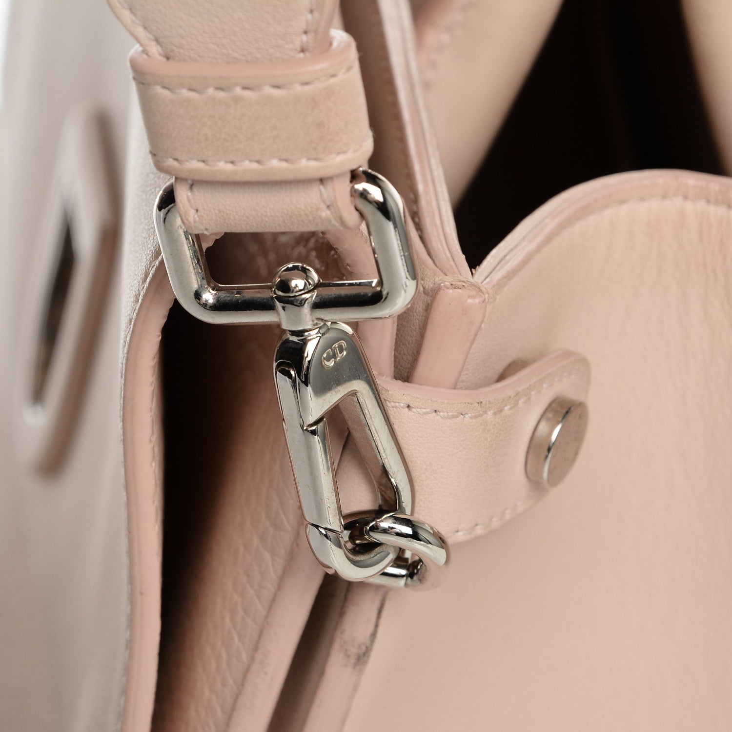 Christian Dior Grained Calfskin Medium Diorever Flap Tapioca 19 of 22