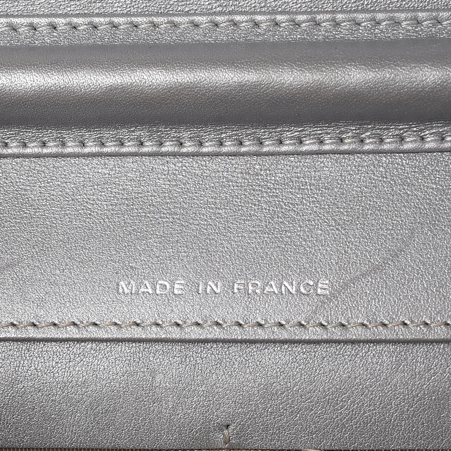 Patent Strass Wallet On Chain WOC Silver