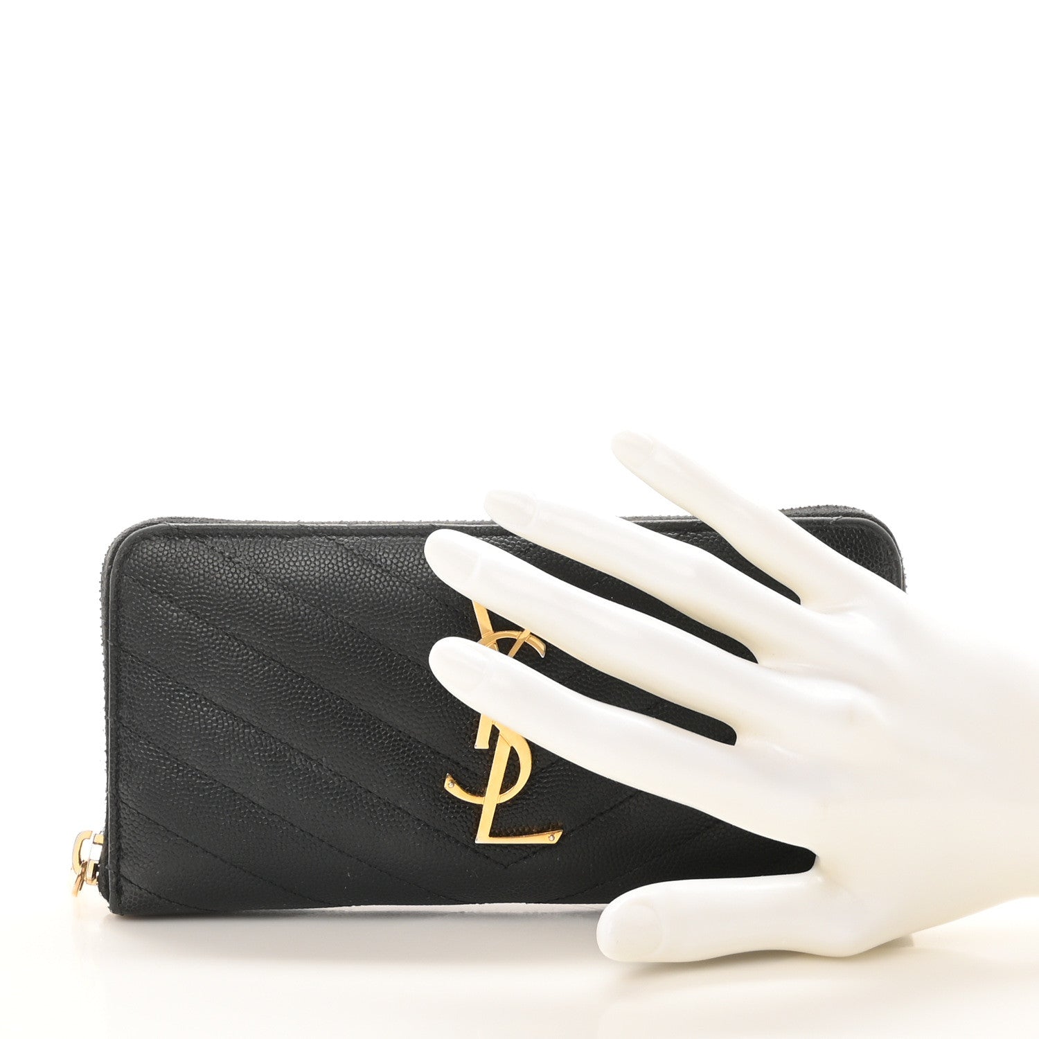 Saint Laurent Grain De Poudre Matelasse Chevron Monogram Zip Around Wallet Black 2 of 10