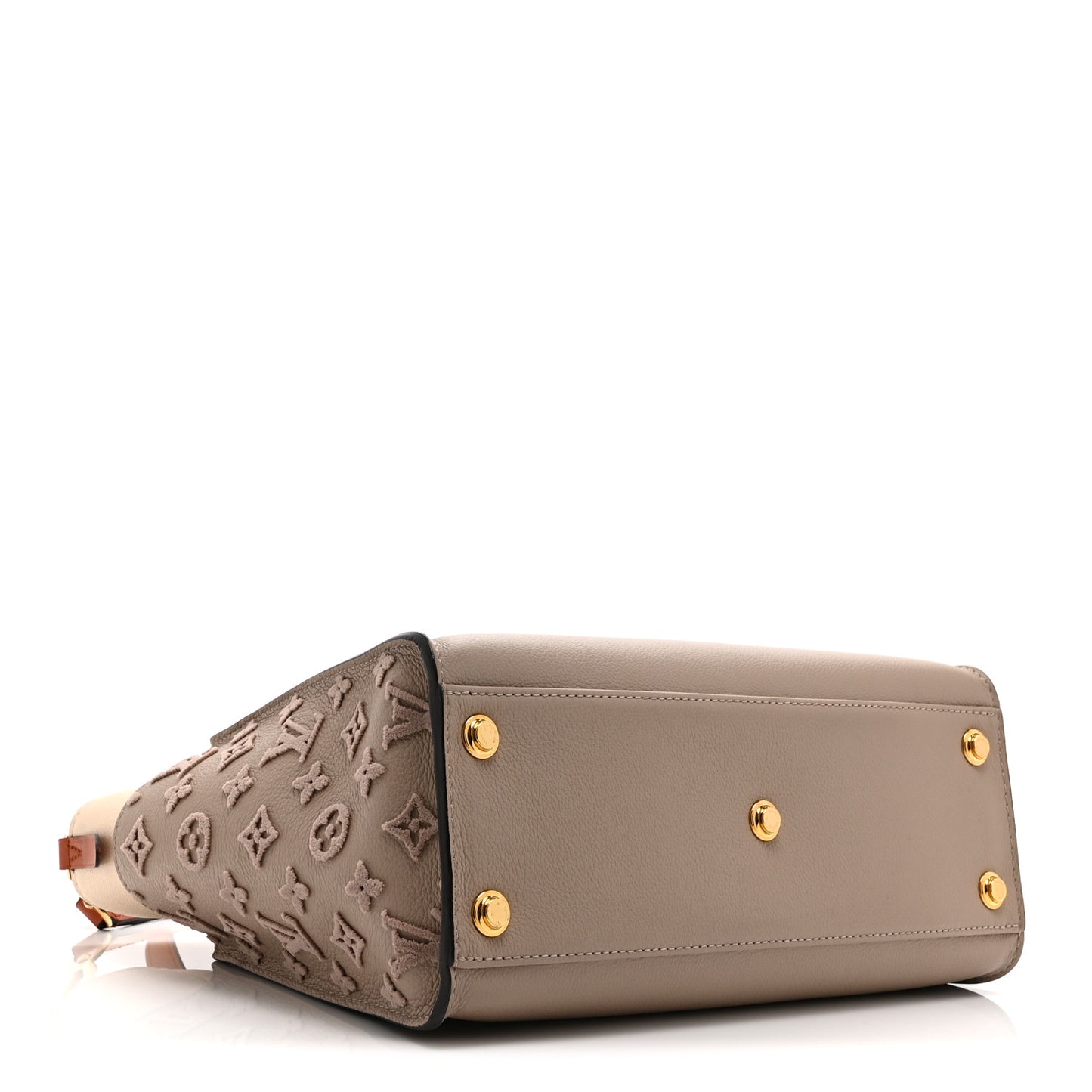 Calfskin Monogram Tufting On My Side Galet