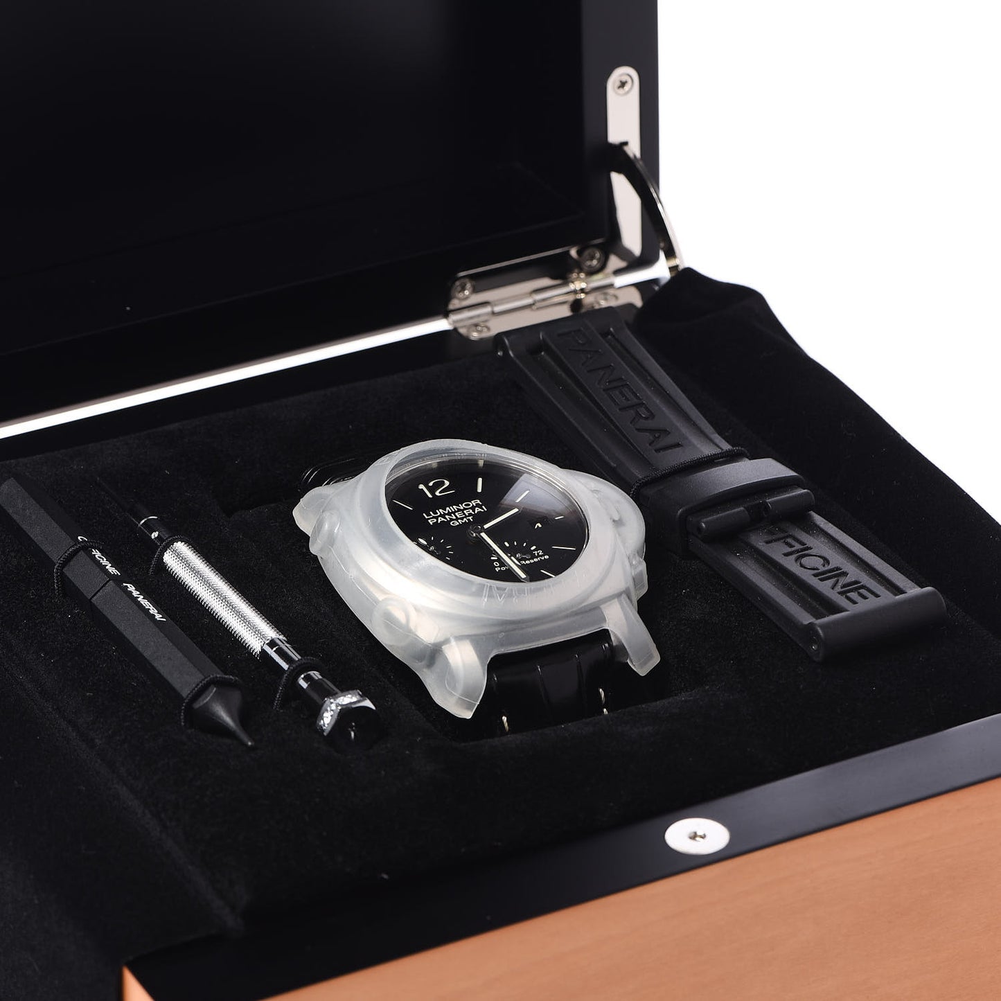 Stainless Steel Alligator 44mm 1950 3 Days GMT Power Reserve Automatic Watch Black PAM00321