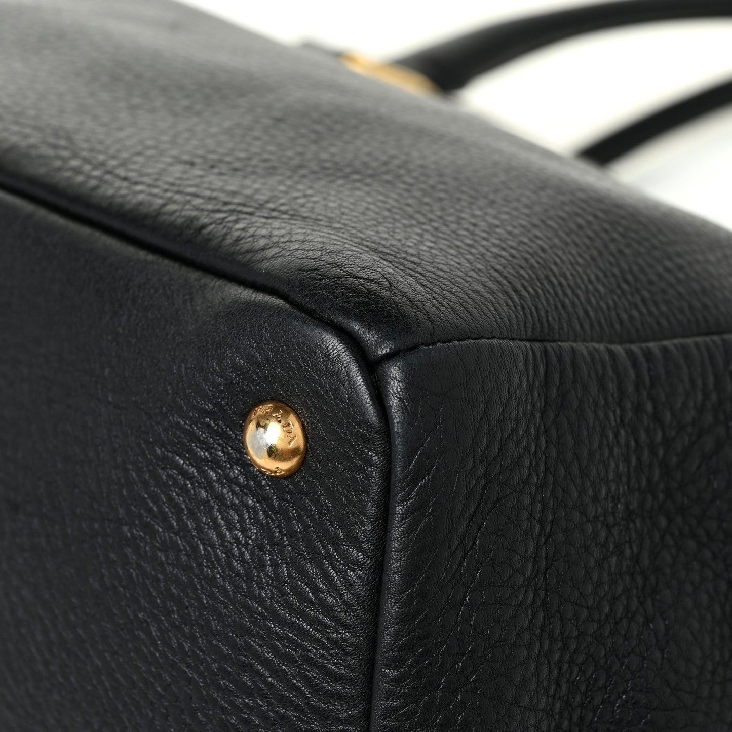 Vitello Daino Tote Nero Black