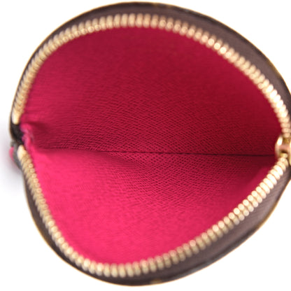 Louis Vuitton Monogram 2018 Christmas Animation Round Coin Purse 4 of 7