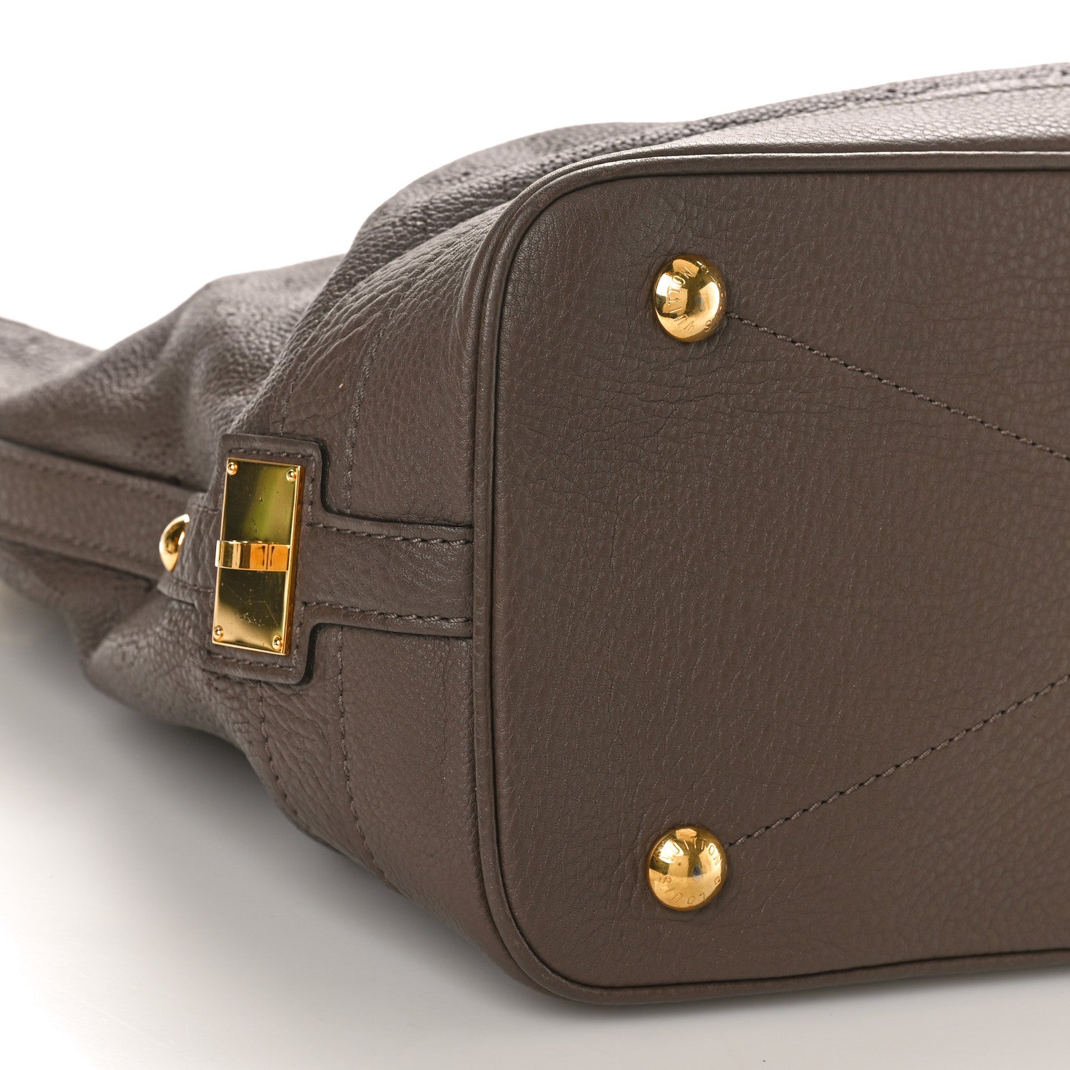 Louis Vuitton Mahina Stellar Gris Perle 8 of 9