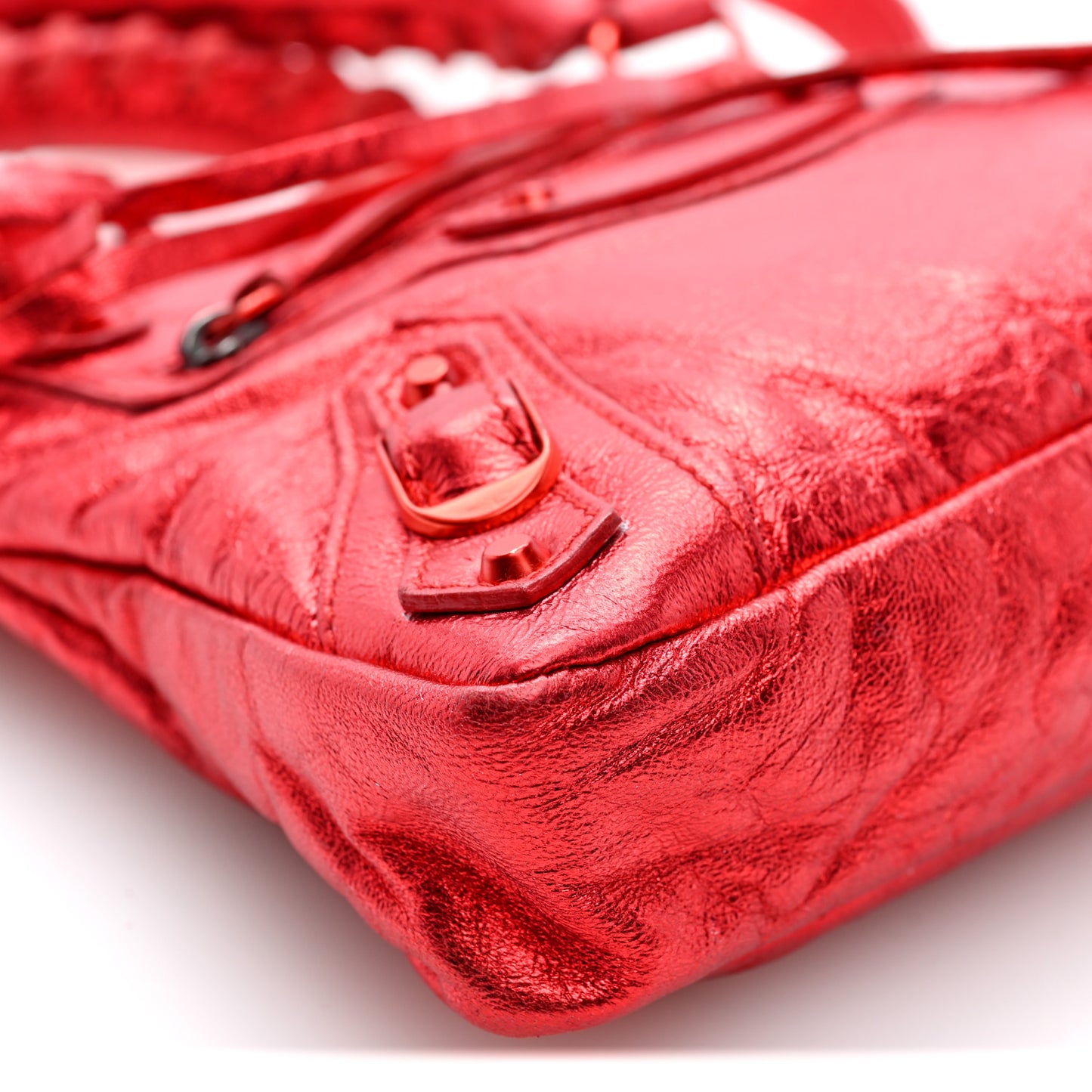 Metallic Chevre Classic Hardware Mini Classique First Red