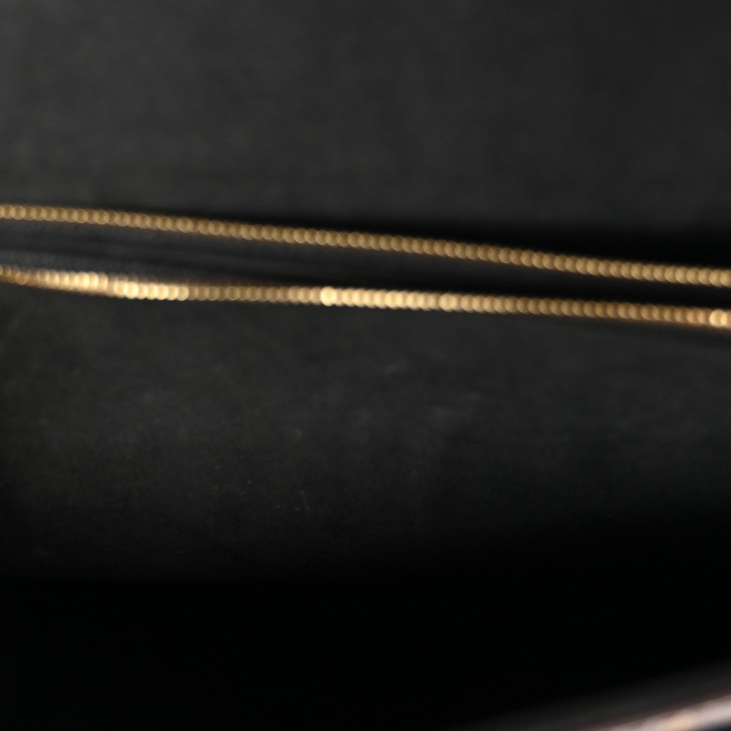 Monogram Victoire Black