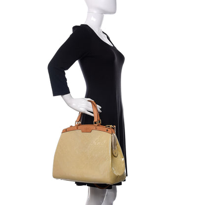 Louis Vuitton Vernis Brea GM Blanc Corail 2 of 19