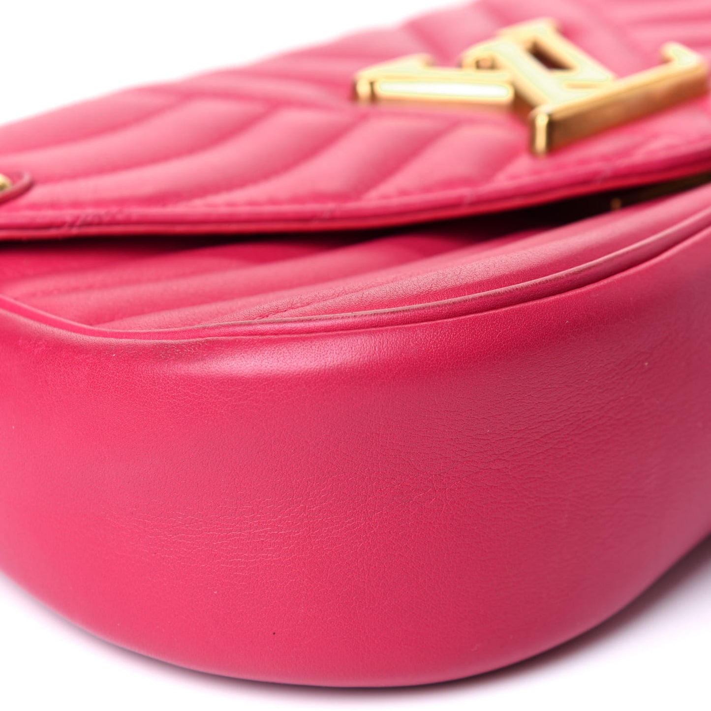 Calfskin New Wave Chain MM Rose Freesia