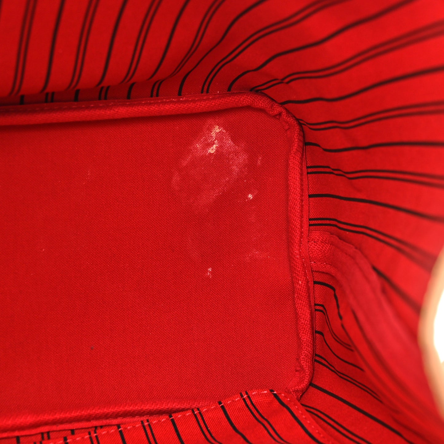 Monogram Neo Neverfull MM Cherry