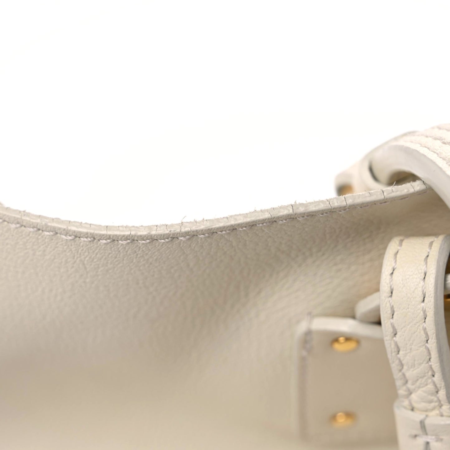 Smooth Calfskin Medium Vick Tote Off White