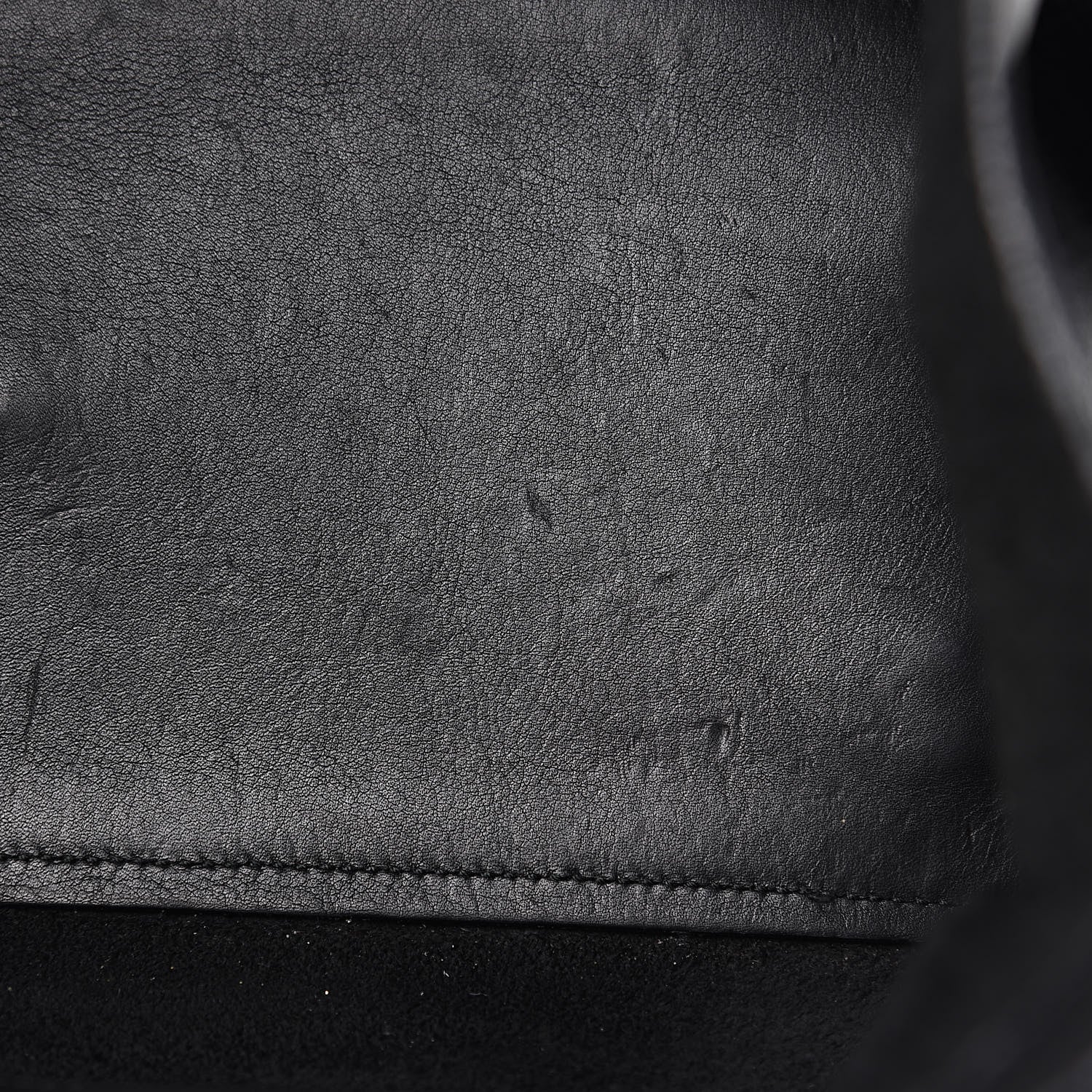 Saint Laurent Calfskin Small Classic Y Cabas Black 10 of 18