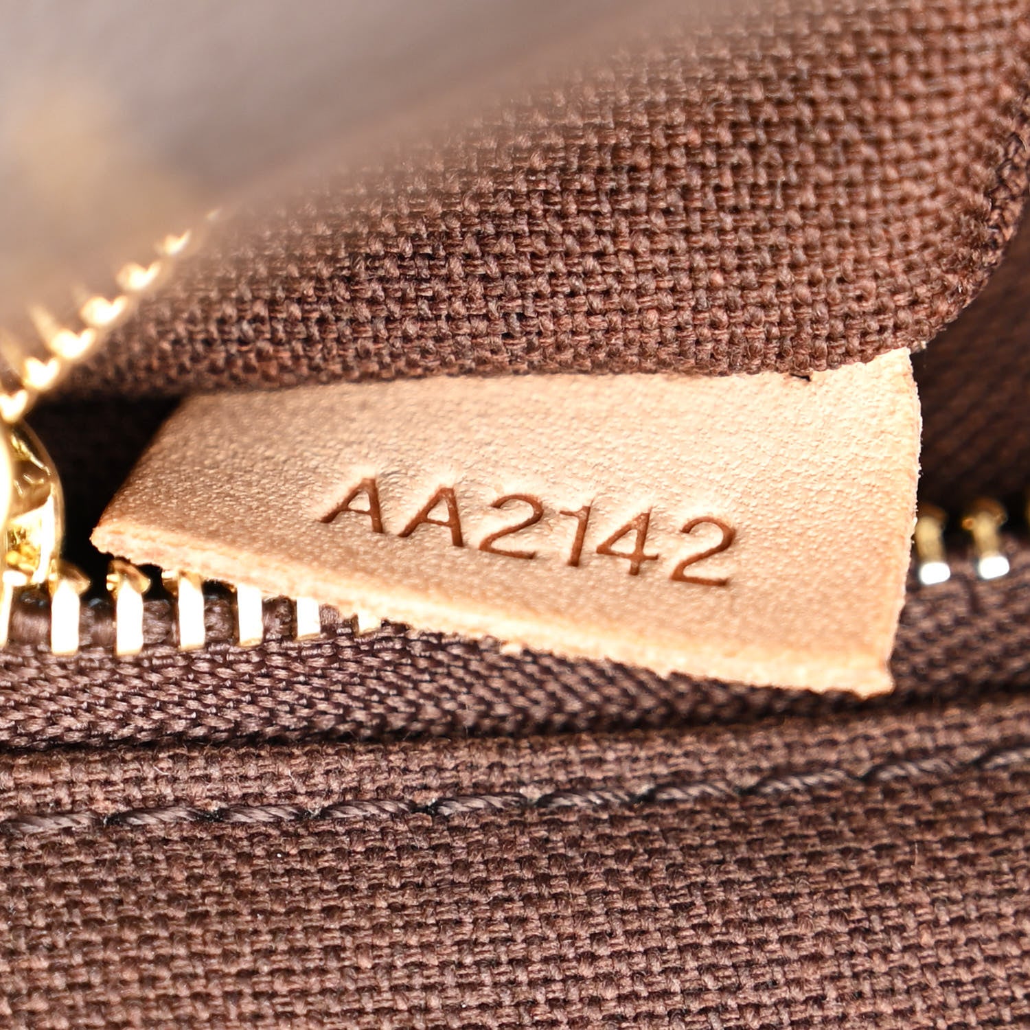 Louis Vuitton Monogram Chantilly PM 7 of 11