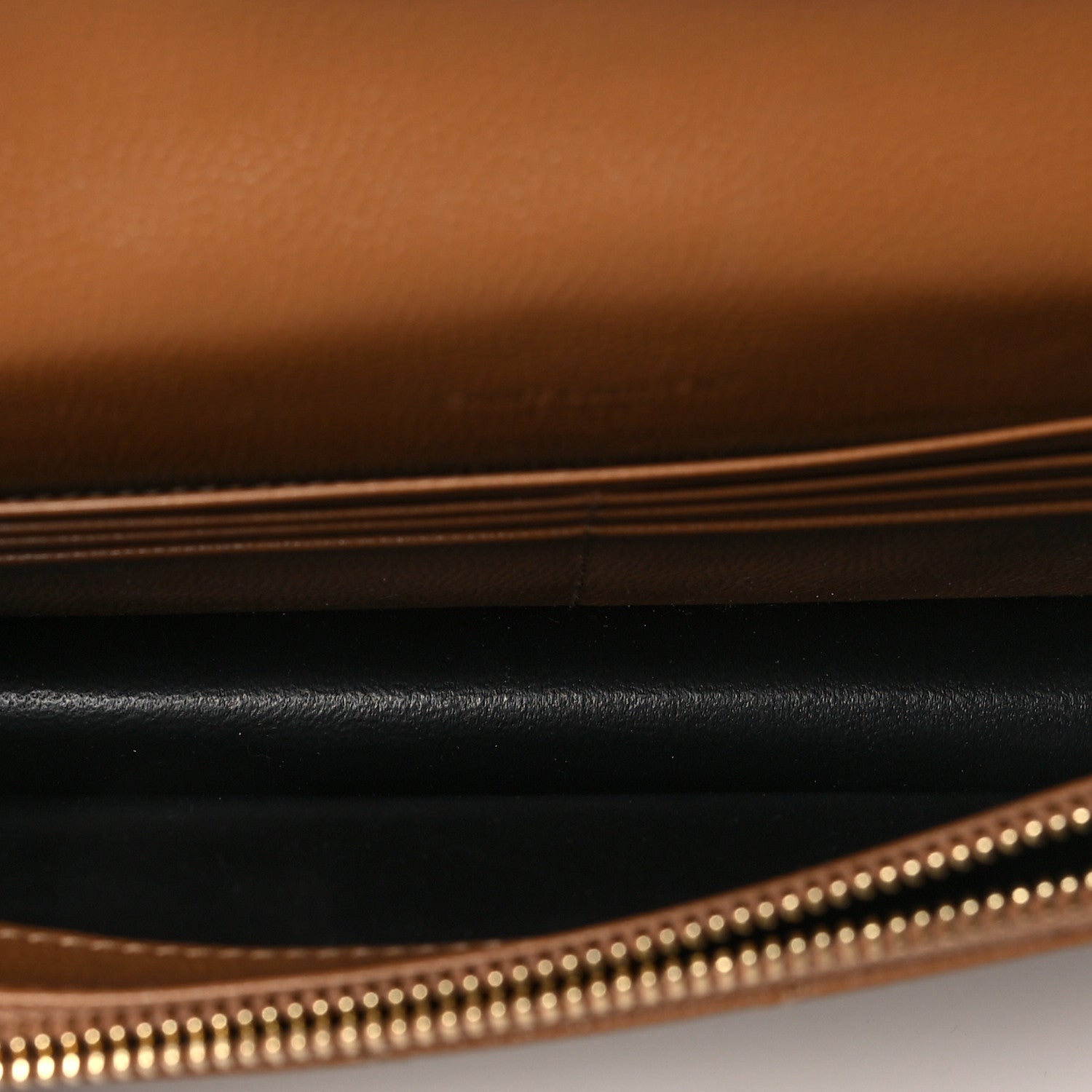 Saint Laurent Grain De Poudre Matelasse Chevron Monogram Envelope Chain Wallet Natural Dark 5 of 7