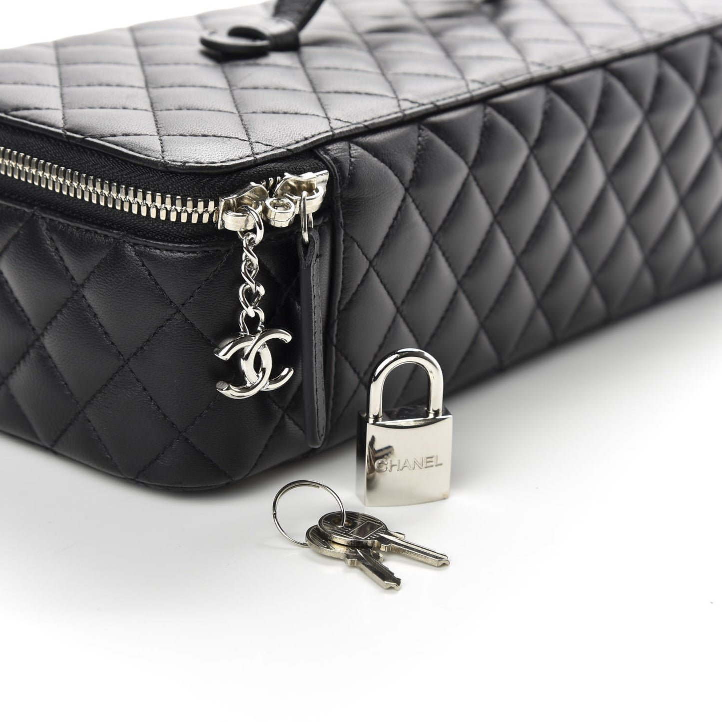 Lambskin Quilted Large Jewelry Case Black