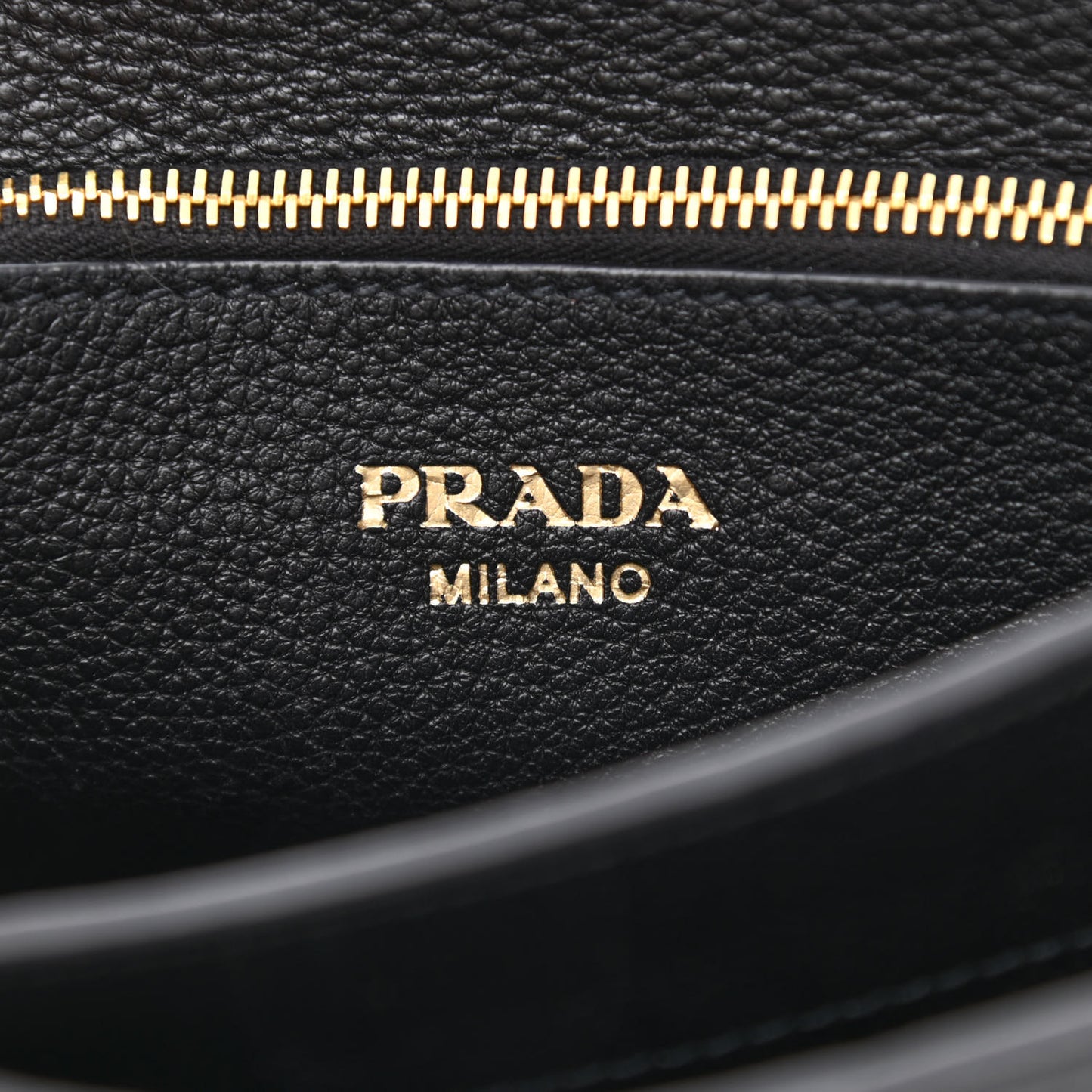 Vitello Daino Double Strap Flap Crossbody Black