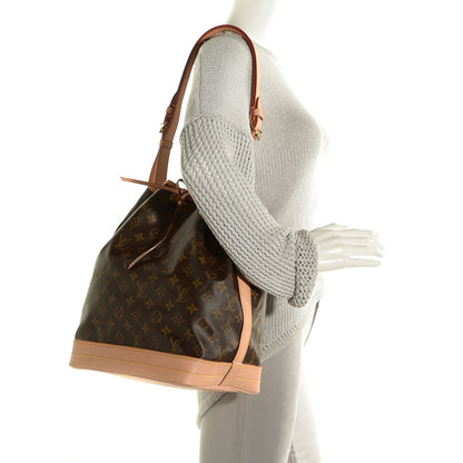 Louis Vuitton Monogram Noe 2 of 8