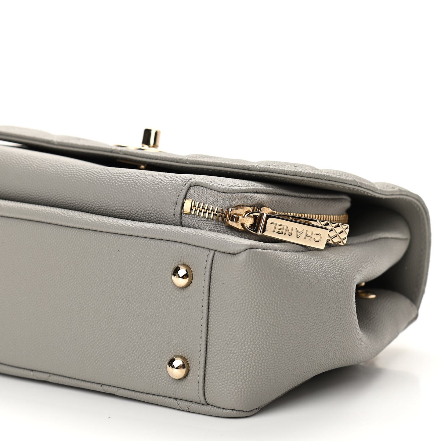 Caviar Quilted Medium Business Affinity Flap Grey