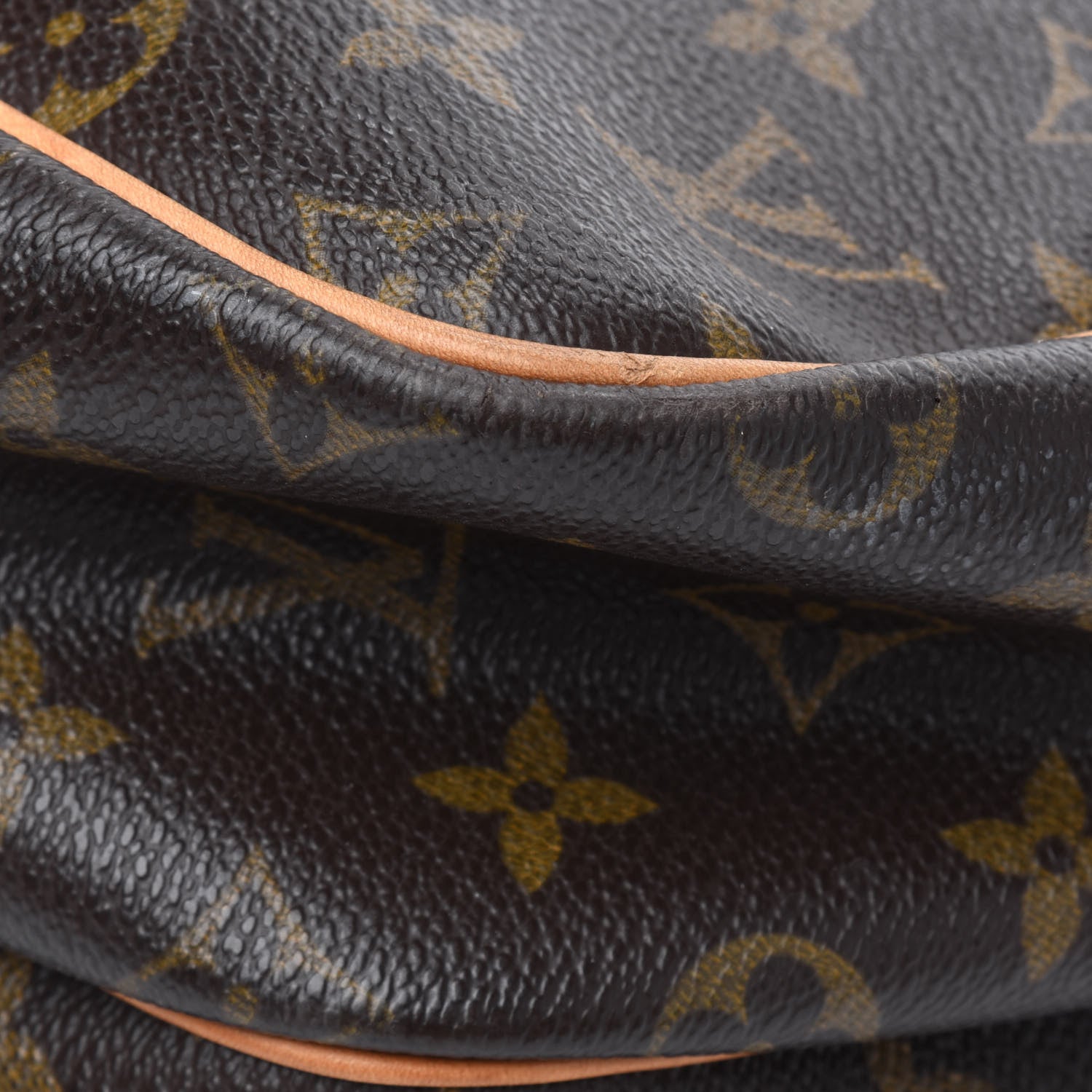 Louis Vuitton Monogram Reporter GM 12 of 26