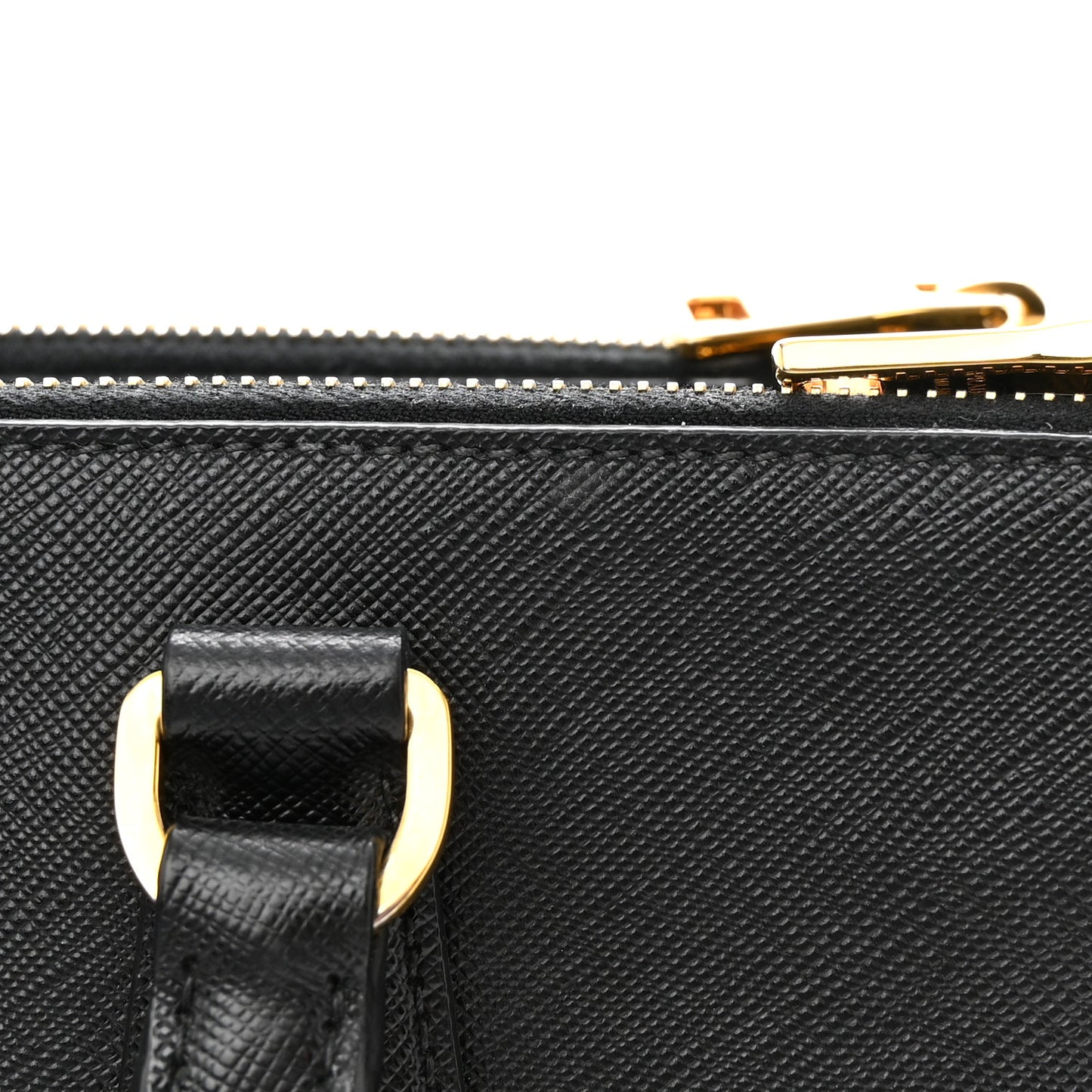 Saffiano Medium Galleria Double Zip Tote Black