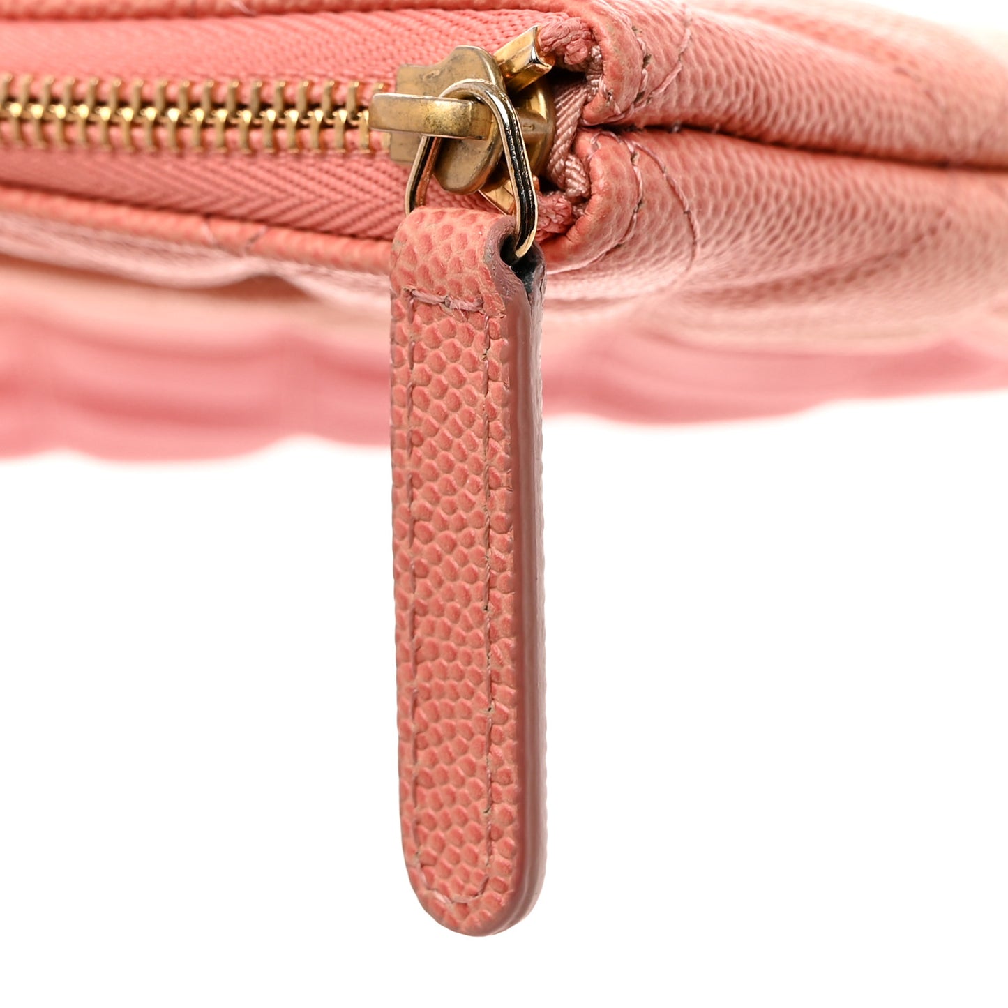 Caviar Quilted Ombre Medium Cosmetic Case Coral