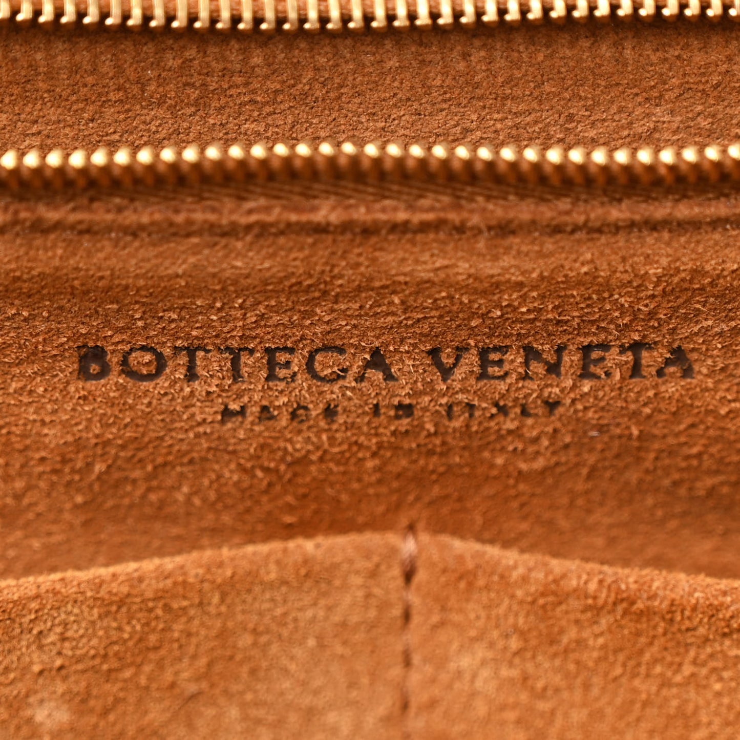 French Calfskin Maxi Intrecciato Large Arco Bordeaux