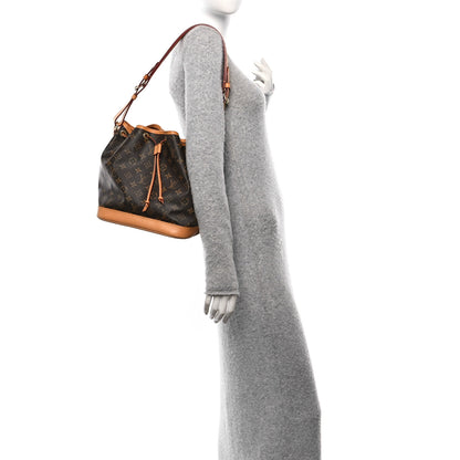 Louis Vuitton Monogram Petit Noe NM 2 of 10