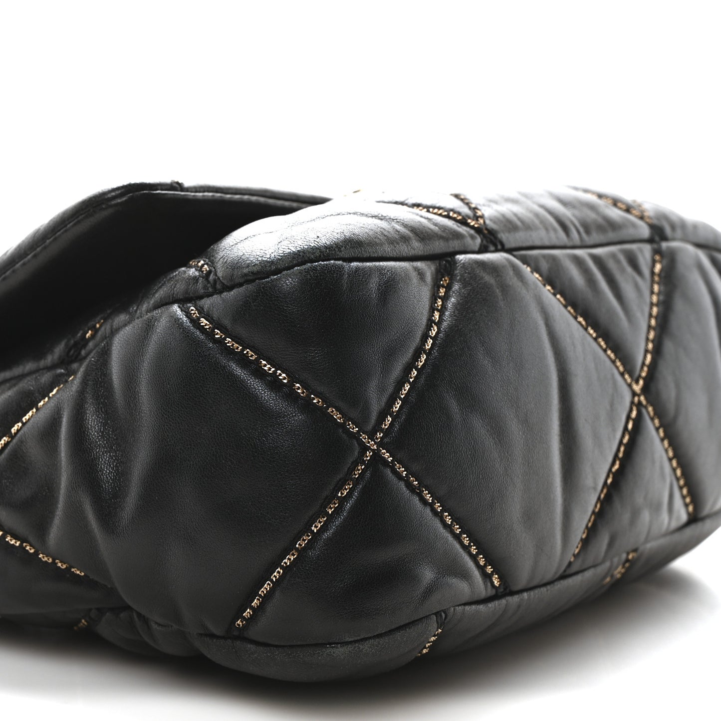 Lambskin Chain Quilted Medium Chanel 19 Flap Black