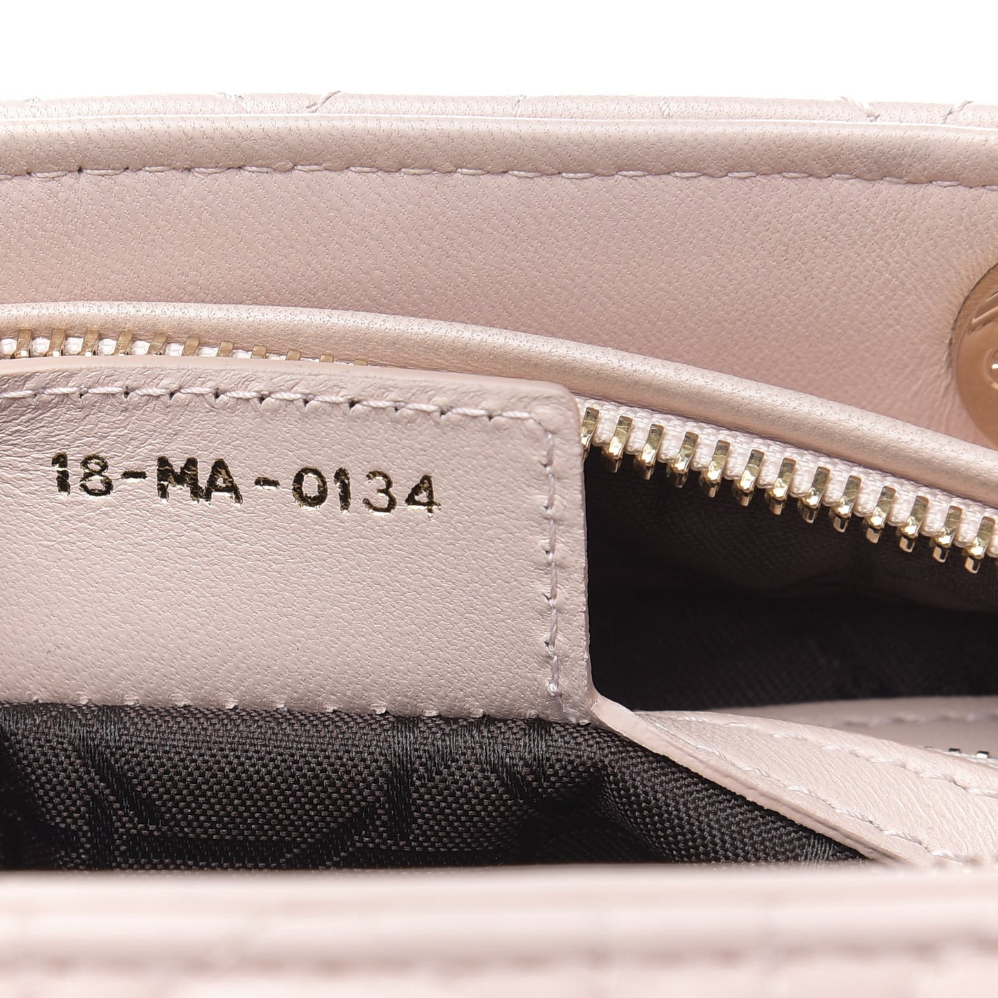 Lambskin Cannage Medium Lady Dior Light Pink