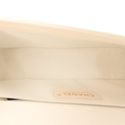 Chanel Caviar Quilted Medium Boy Flap White 5 of 11