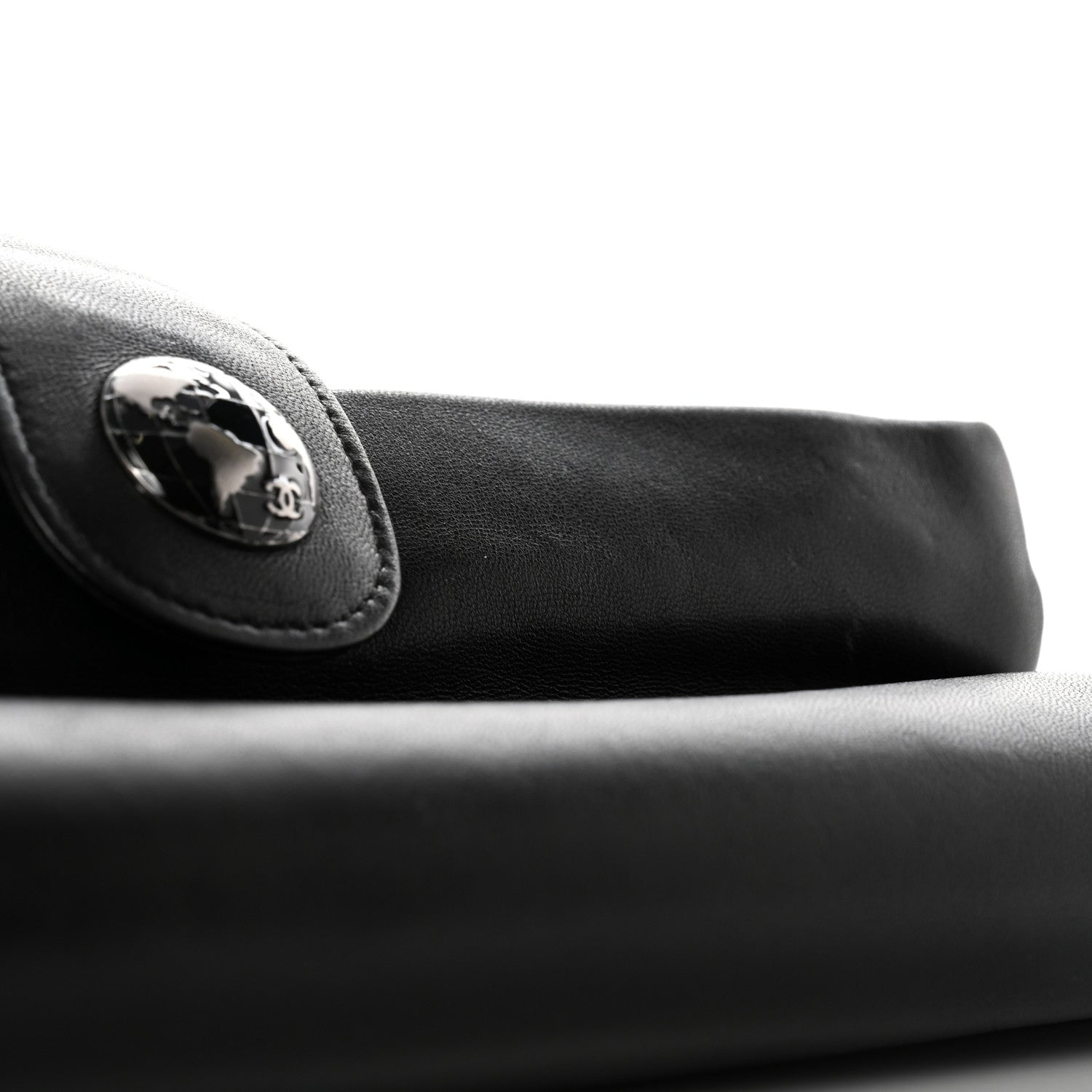 Chanel Lambskin Accordion Globe Clutch Black 9 of 12