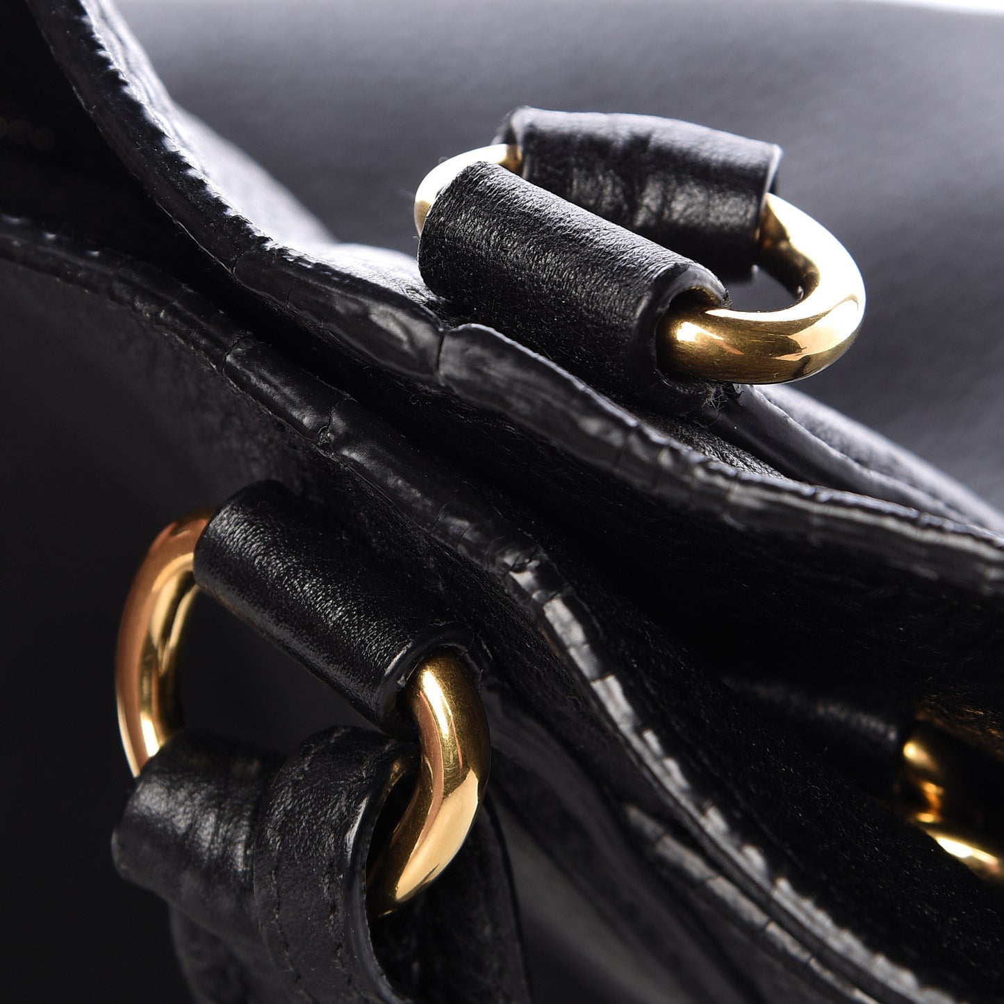 Vitello Daino Side Pocket Hobo Black