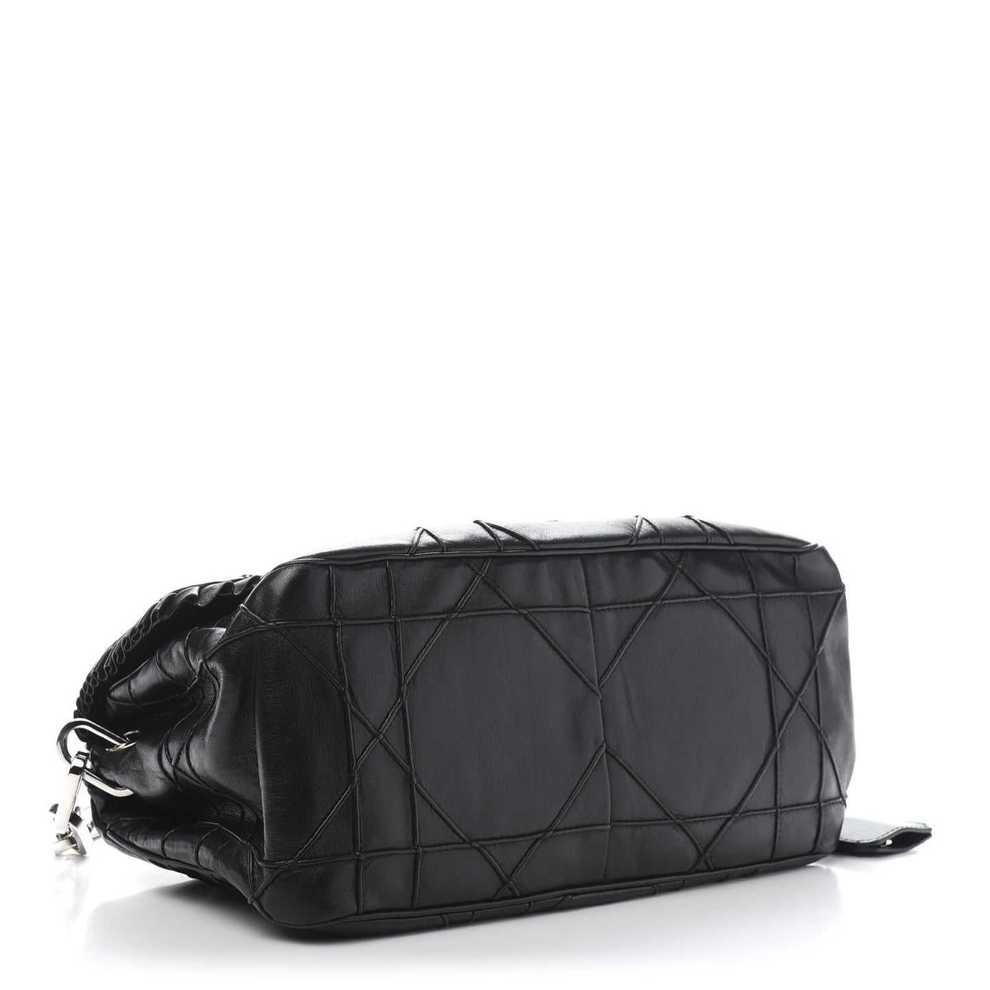 Lambskin Cannage Ruffle New Lock Flap Black