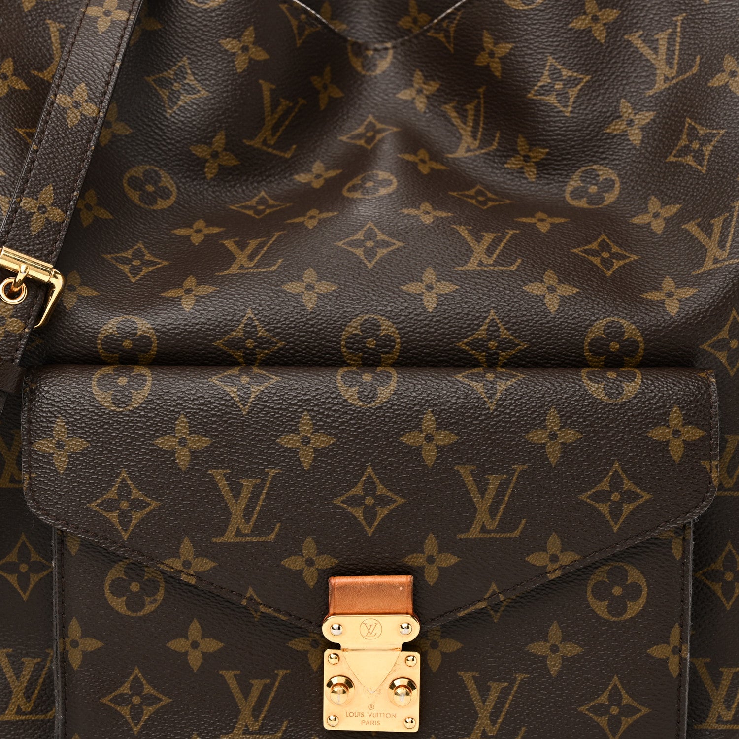 Louis Vuitton Monogram Metis 7 of 9