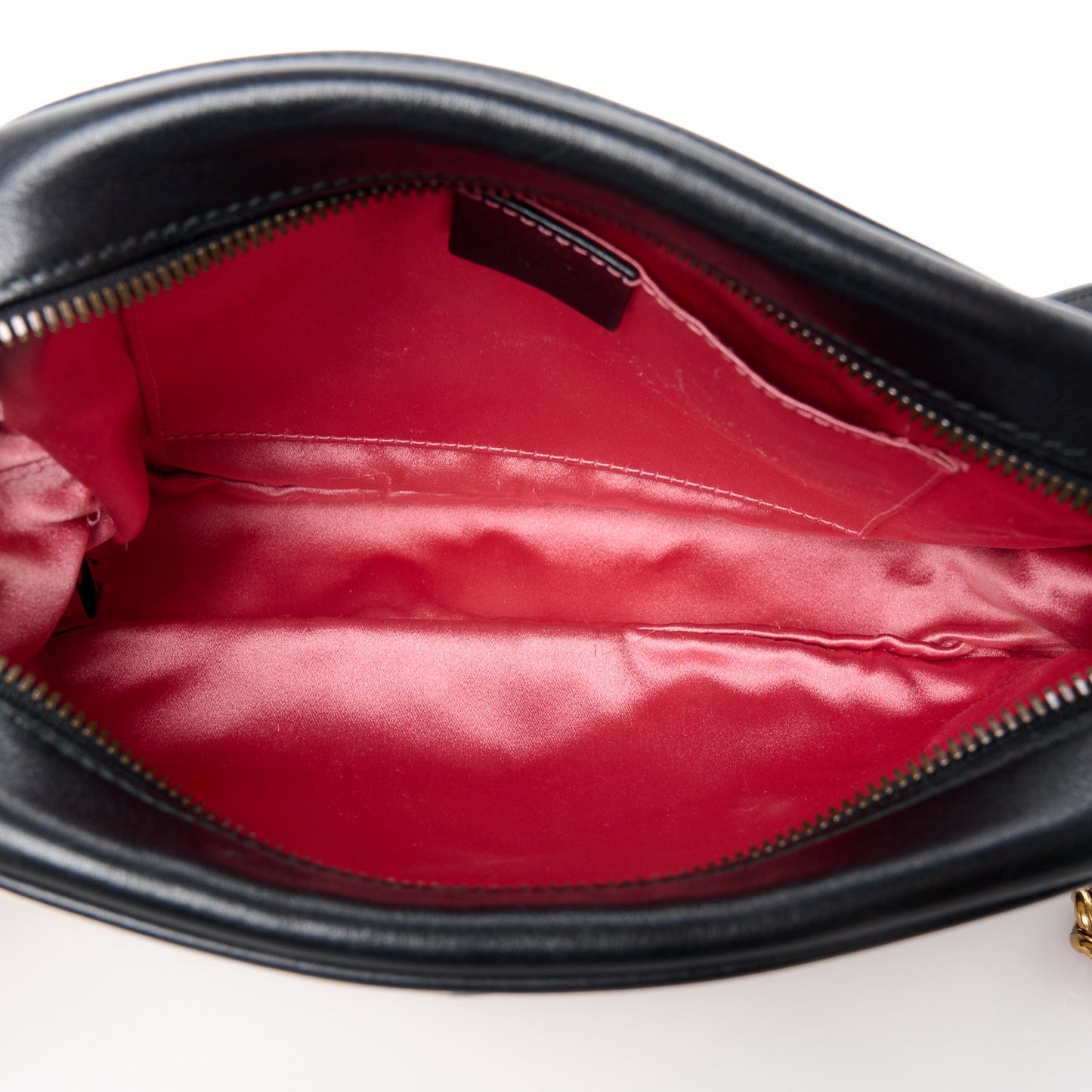 Calfskin Matelasse Small GG Marmont Chain Shoulder Bag Black White