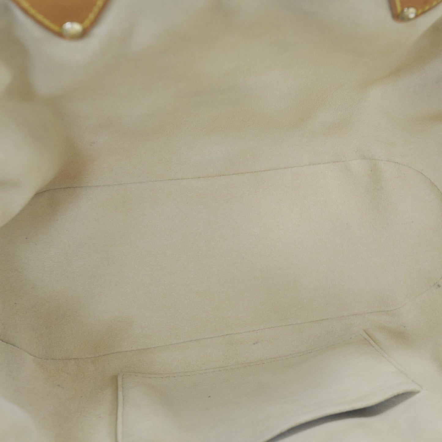 Monogram Theda GM