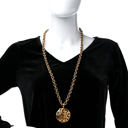 Chanel CC Pendant Necklace Gold 5 of 5