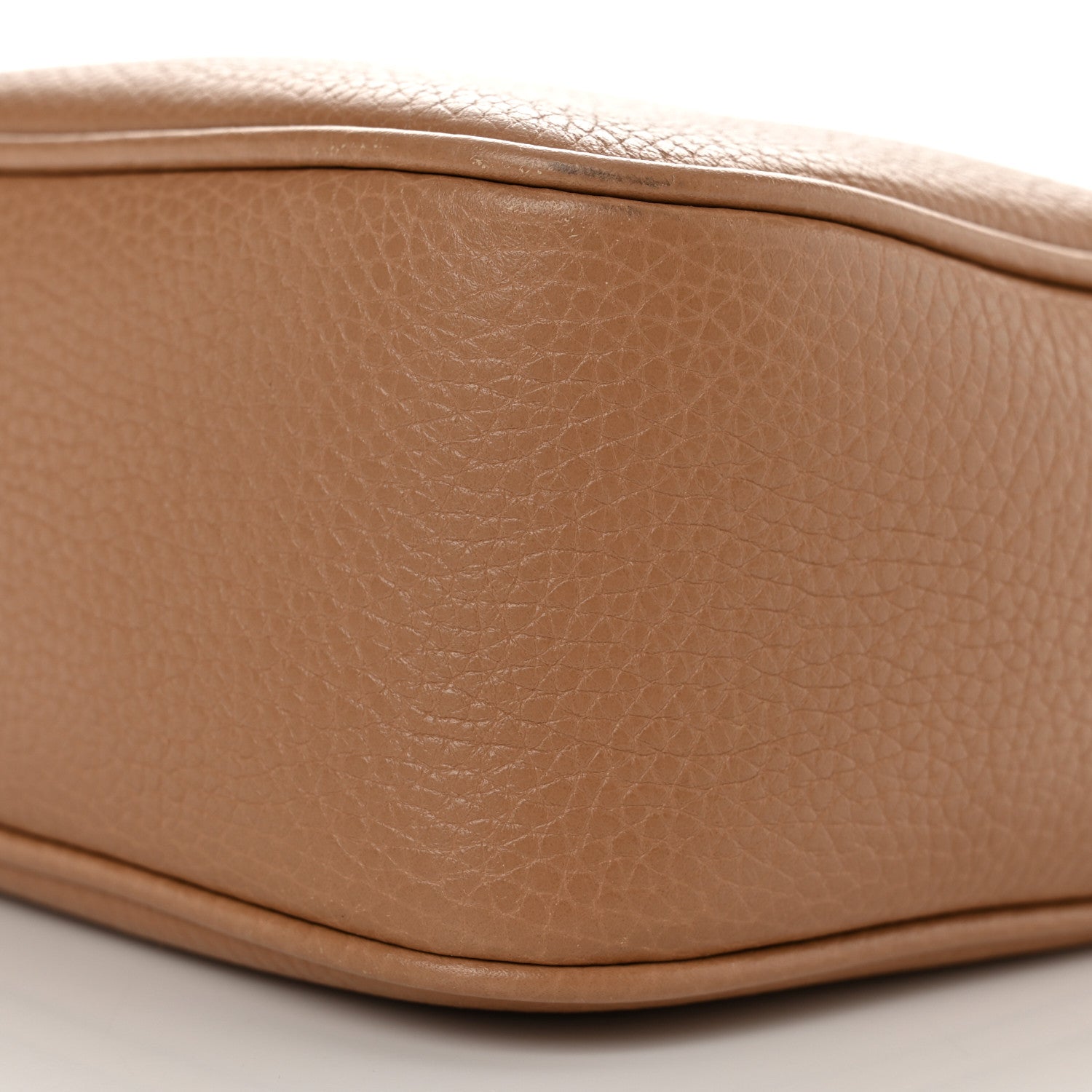 Gucci Pebbled Calfskin Small Soho Disco Bag Camelia 10 of 12