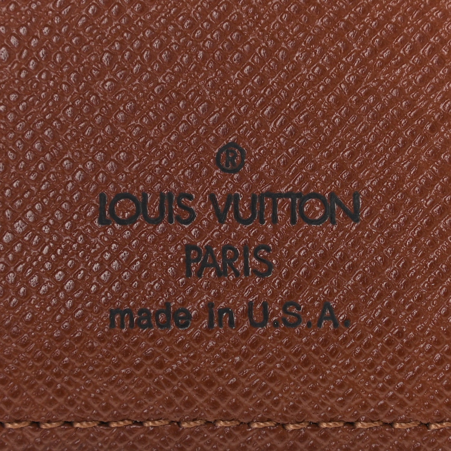 Louis Vuitton Monogram Small Ring Agenda 6 of 7