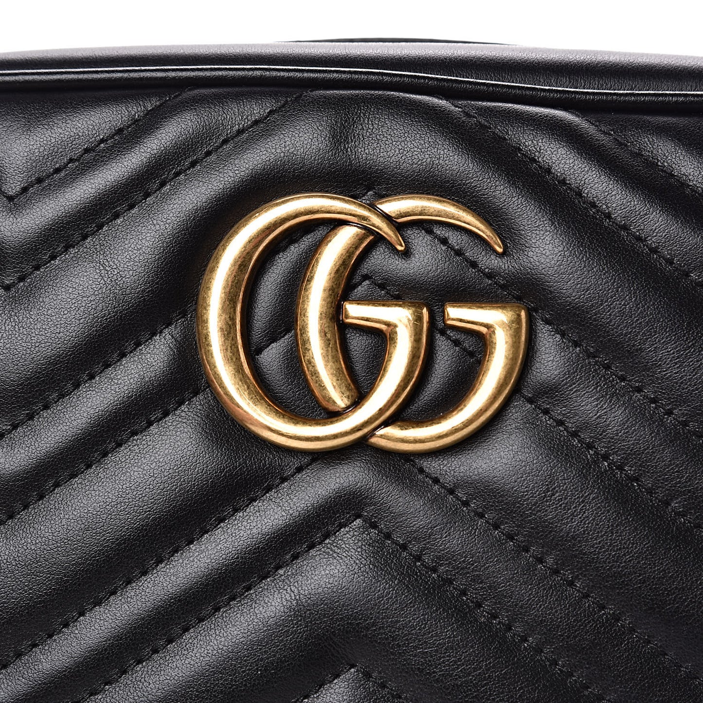 Calfskin Matelasse Small GG Marmont Chain Shoulder Bag Black