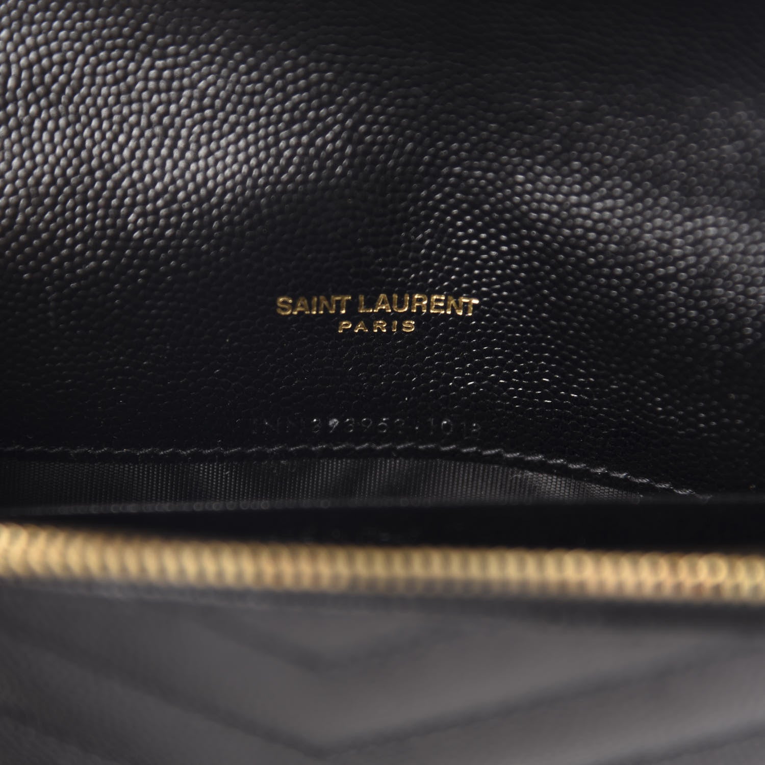 Saint Laurent Grain De Poudre Matelasse Chevron Monogram Envelope Chain Wallet Black 9 of 10
