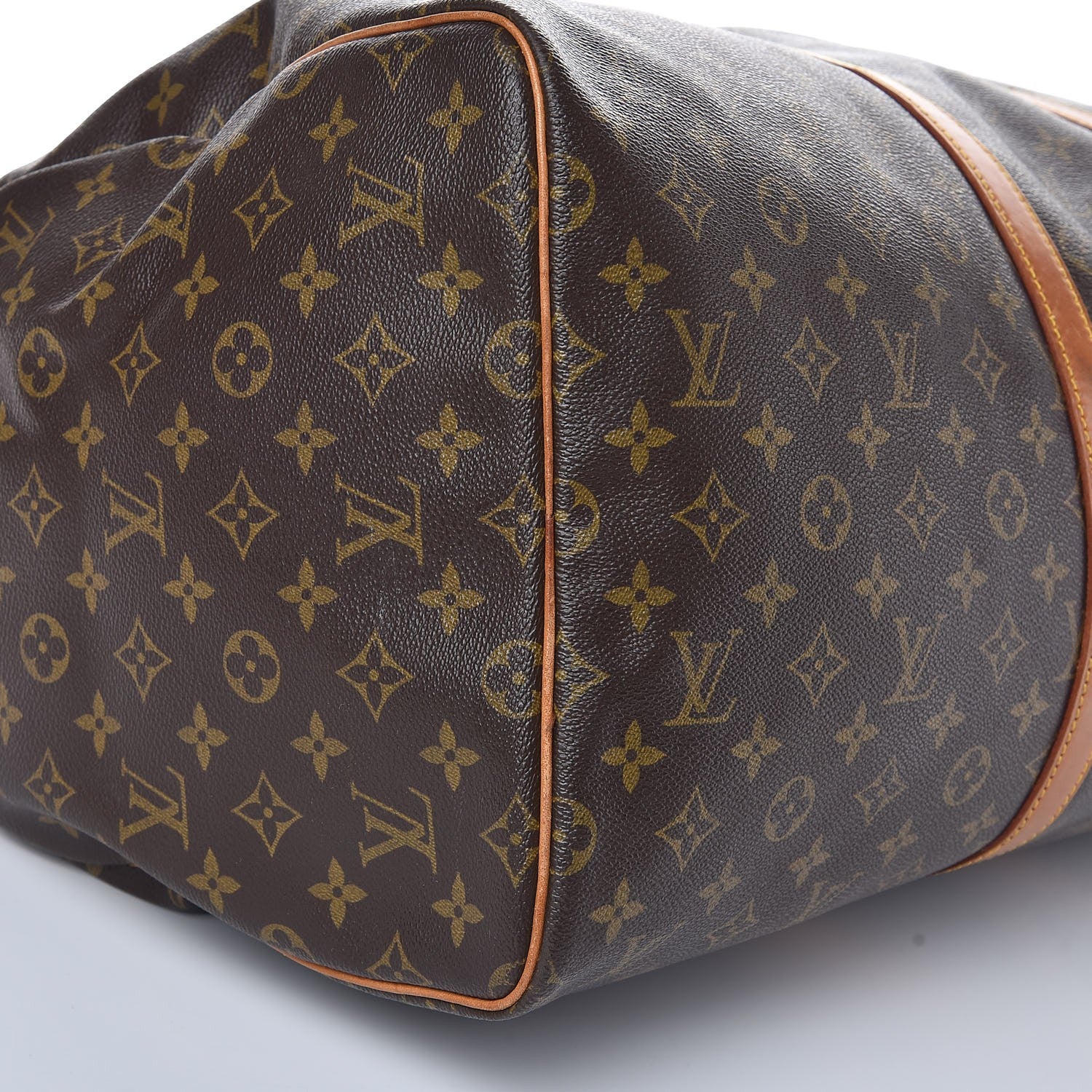 Louis Vuitton Monogram Keepall 55 32 of 39