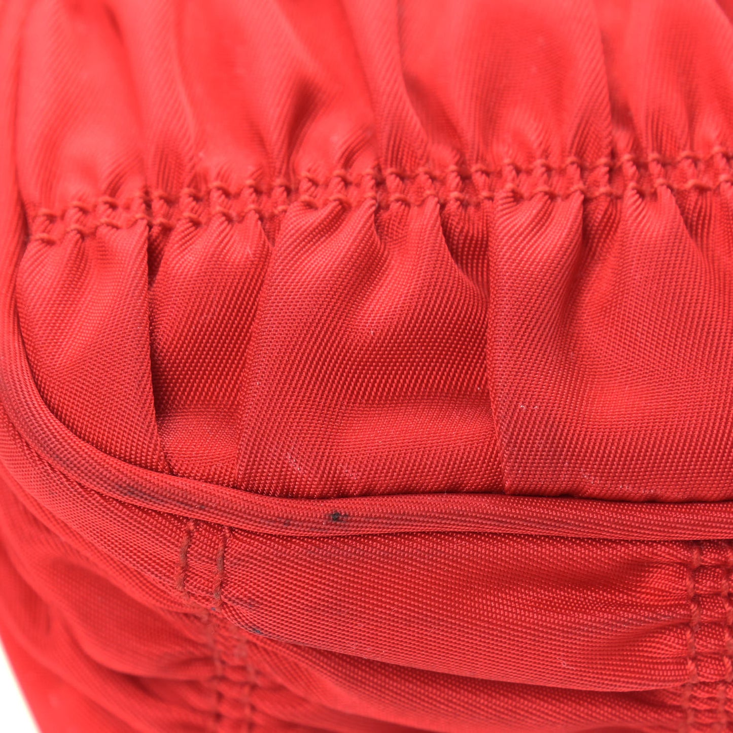 Tessuto Nylon Gaufre Shoulder Bag Rosso