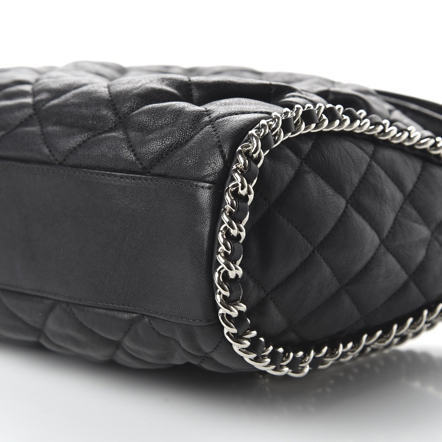 Washed Lambskin Chain Around Hobo Black
