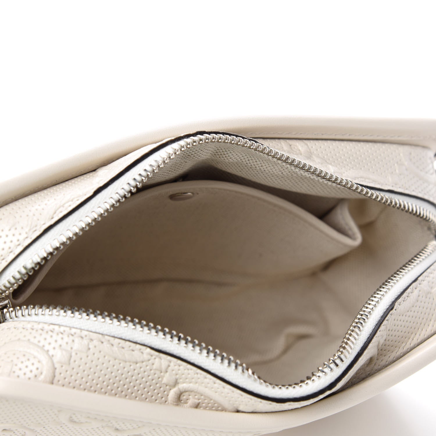 Gucci Calfskin GG Tennis Embossed Cosmetic Case Mystic White 5 of 7