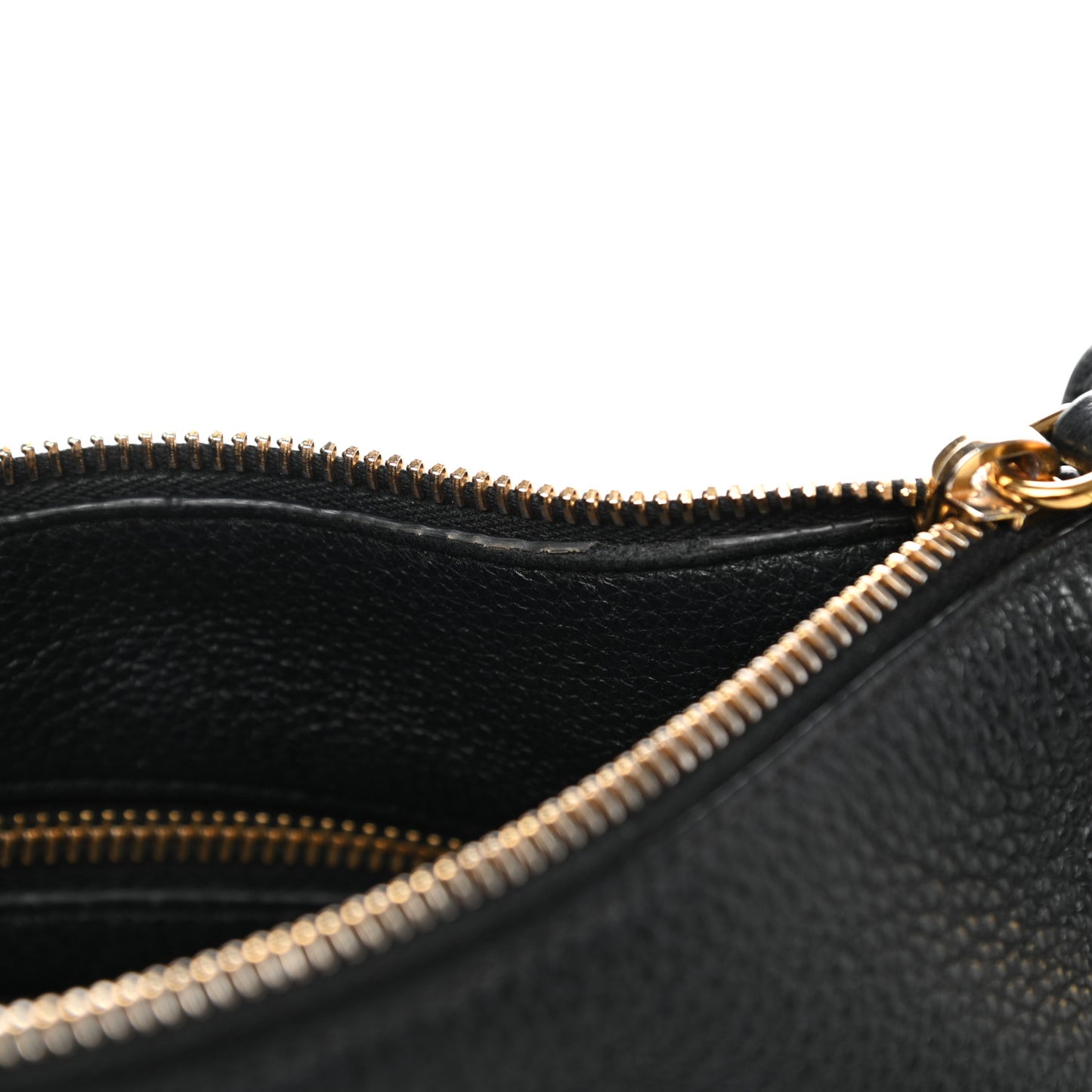 Vitello Daino Zippered Messenger Hobo Black