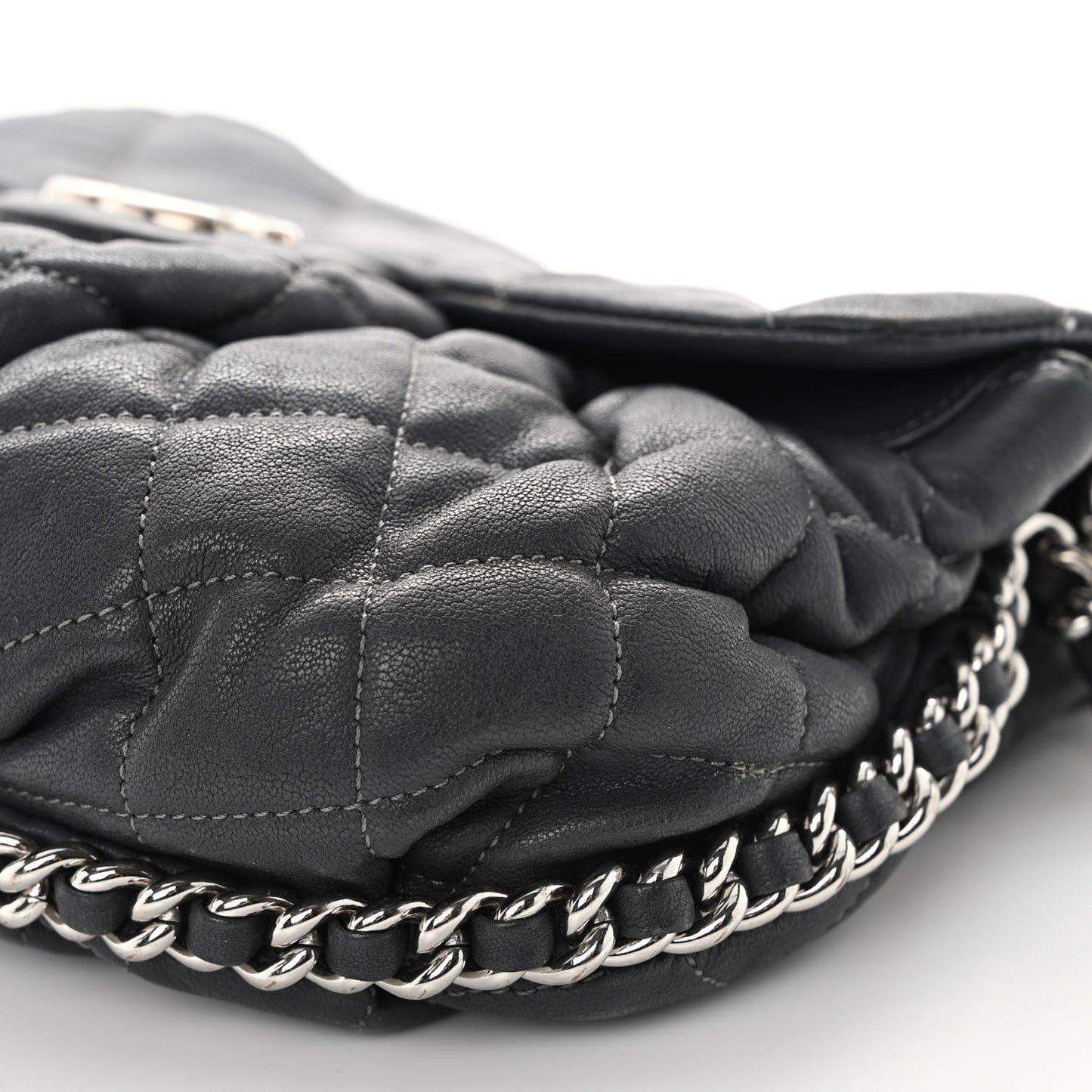 Washed Lambskin Quilted Medium Chain Around Messenger Dark Grey