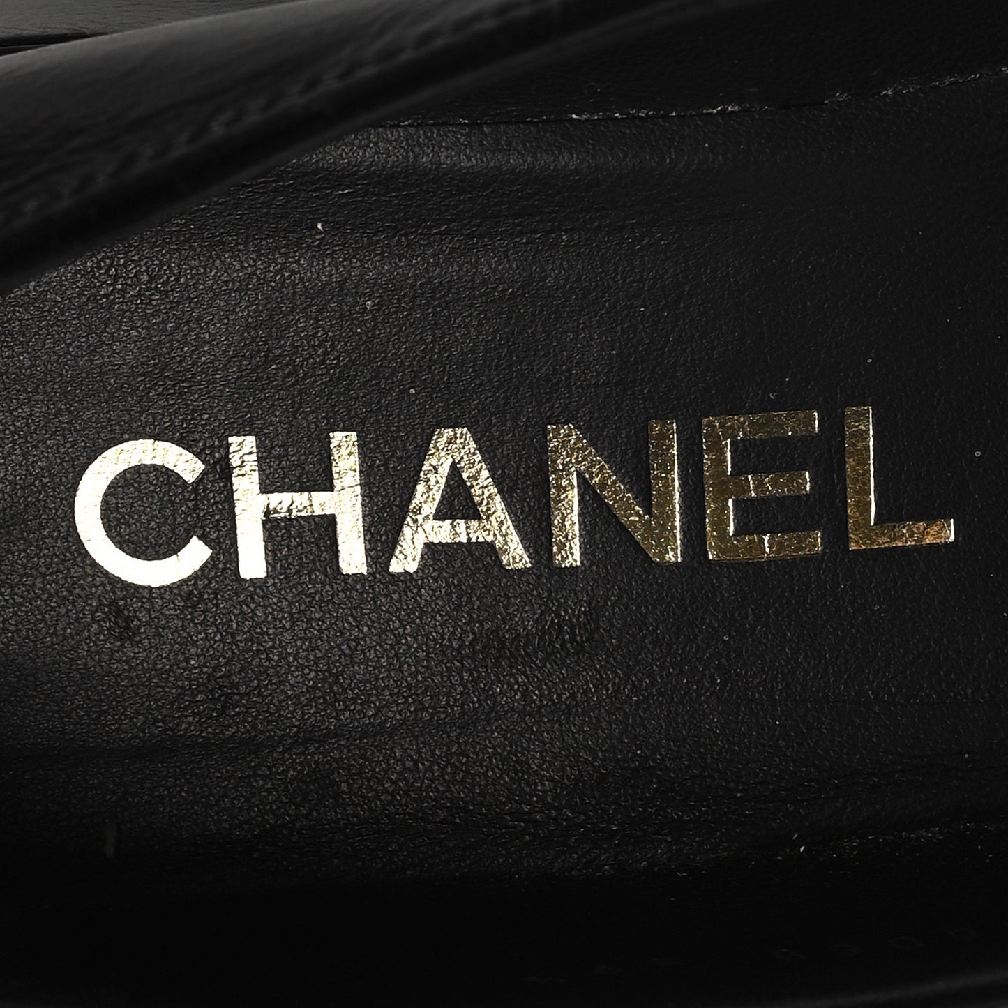 Shiny Calfskin Logo Loafers 39.5 Black