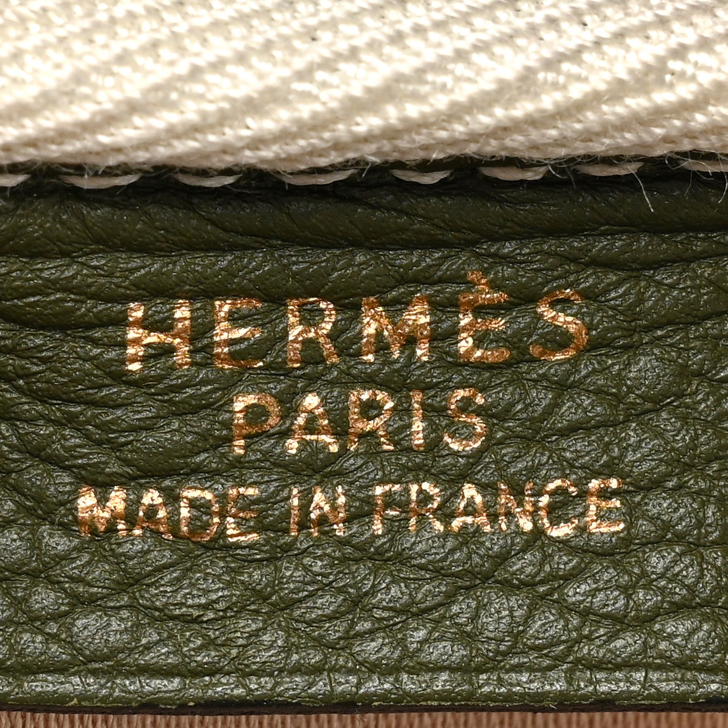 Hermes Toile Taurillon Clemence Victoria II 43 Ecru Vert Olive 6 of 14