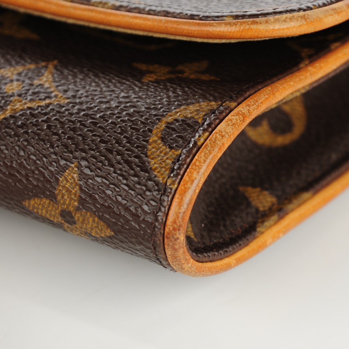 Monogram Pochette Twin GM