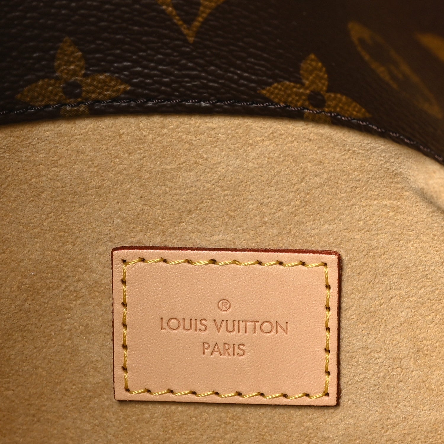 Louis Vuitton Monogram Artsy MM 6 of 9